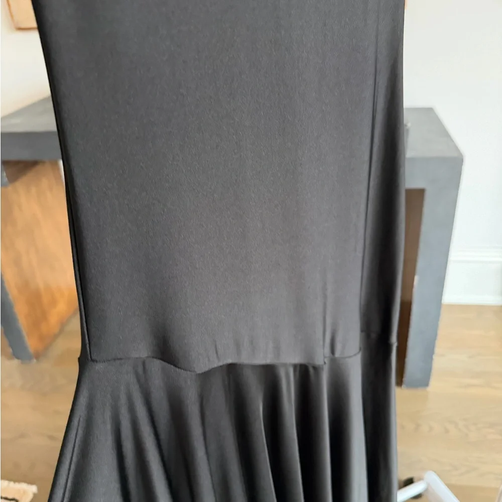 Chic Asymmetrical Black Dress - Picture 4 of 4